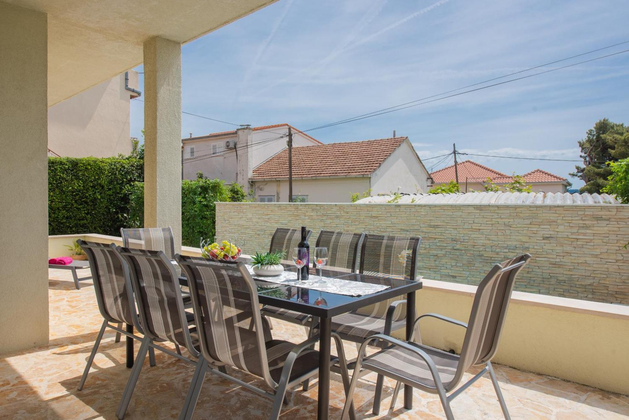 Villa Barbara-Kastela With Heated Pool Exterior photo
