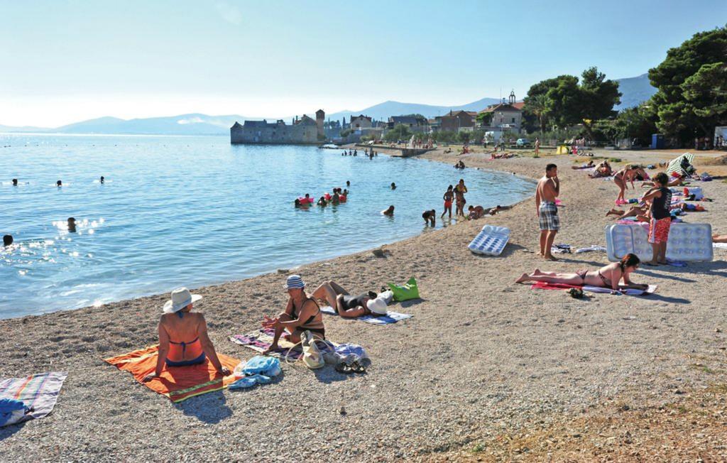 Villa Barbara-Kastela With Heated Pool Exterior photo